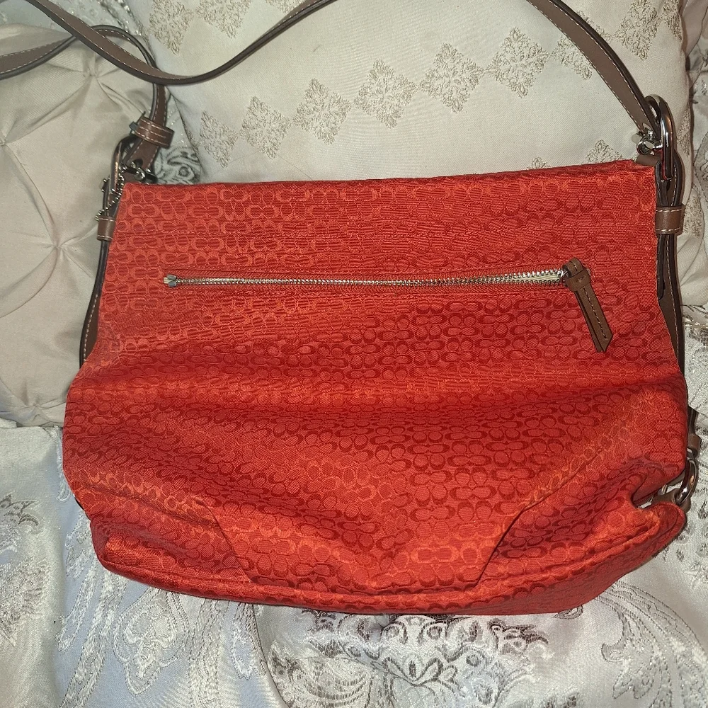 Coach crossbody - Picture 5 of 10